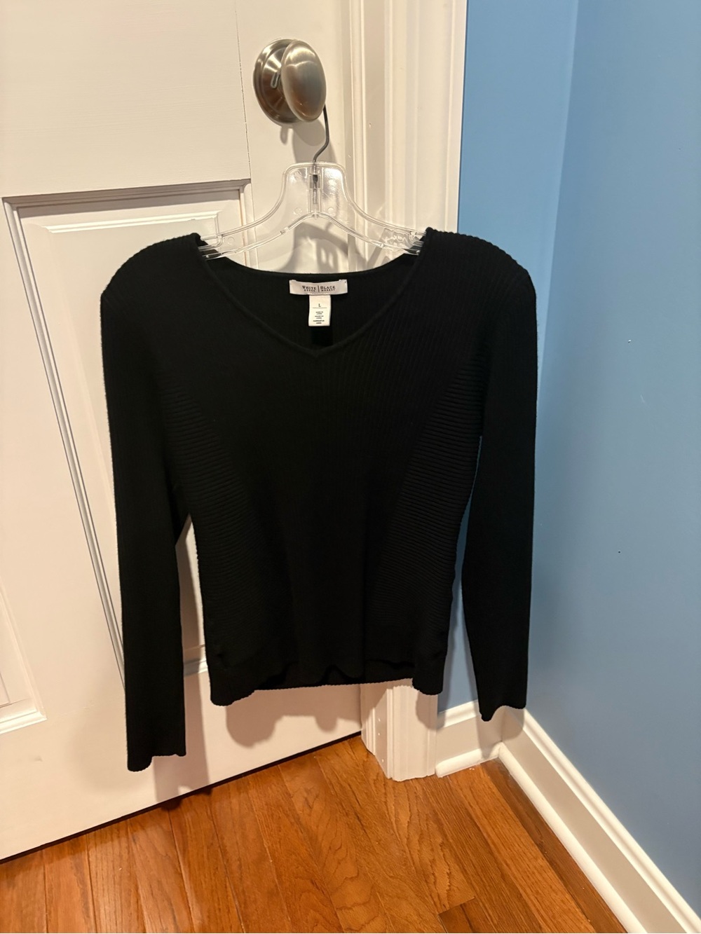 White House Black Market Black V-Neck Lightweight Ribbed Sweater Long Sleeve Top